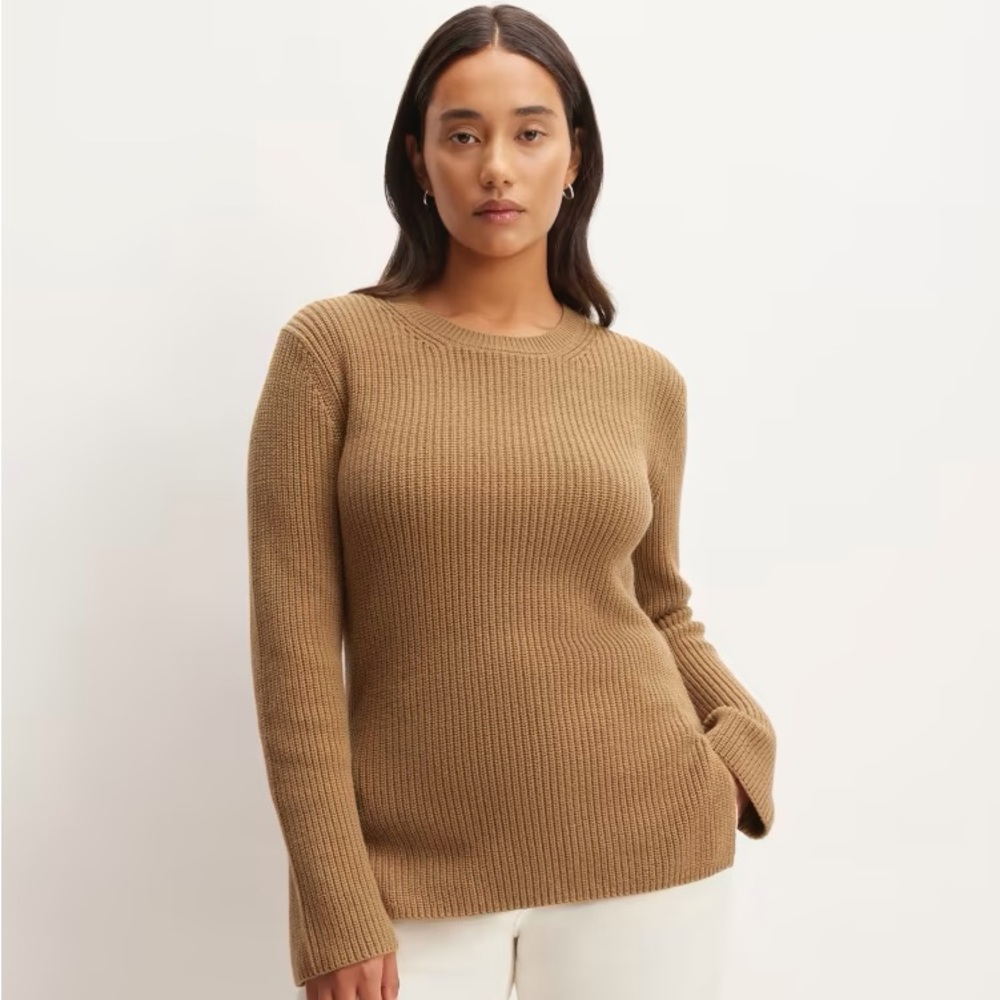 Everlane Women's Tan Crew Neck Sweater